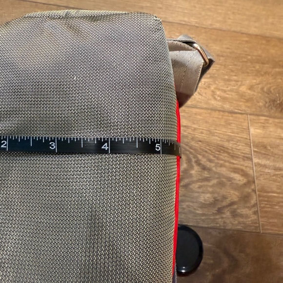 Vintage Samsonite Camera Case Red 2 Shoulder Strap Backpack Camera bag - Picture 4 of 11